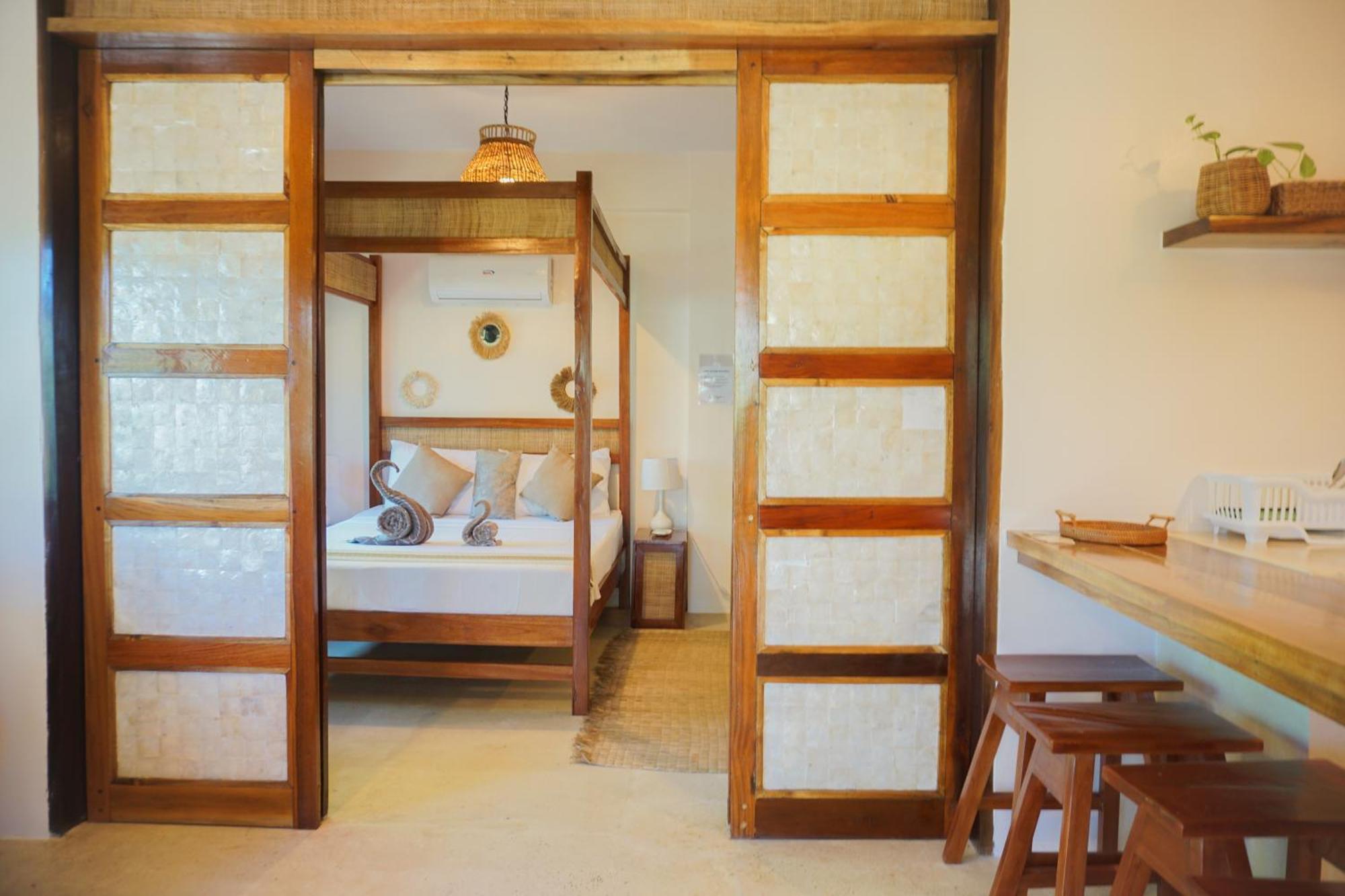 Greenhouse Siargao Roadside Boutique Apartments 卢纳将军城 外观 照片