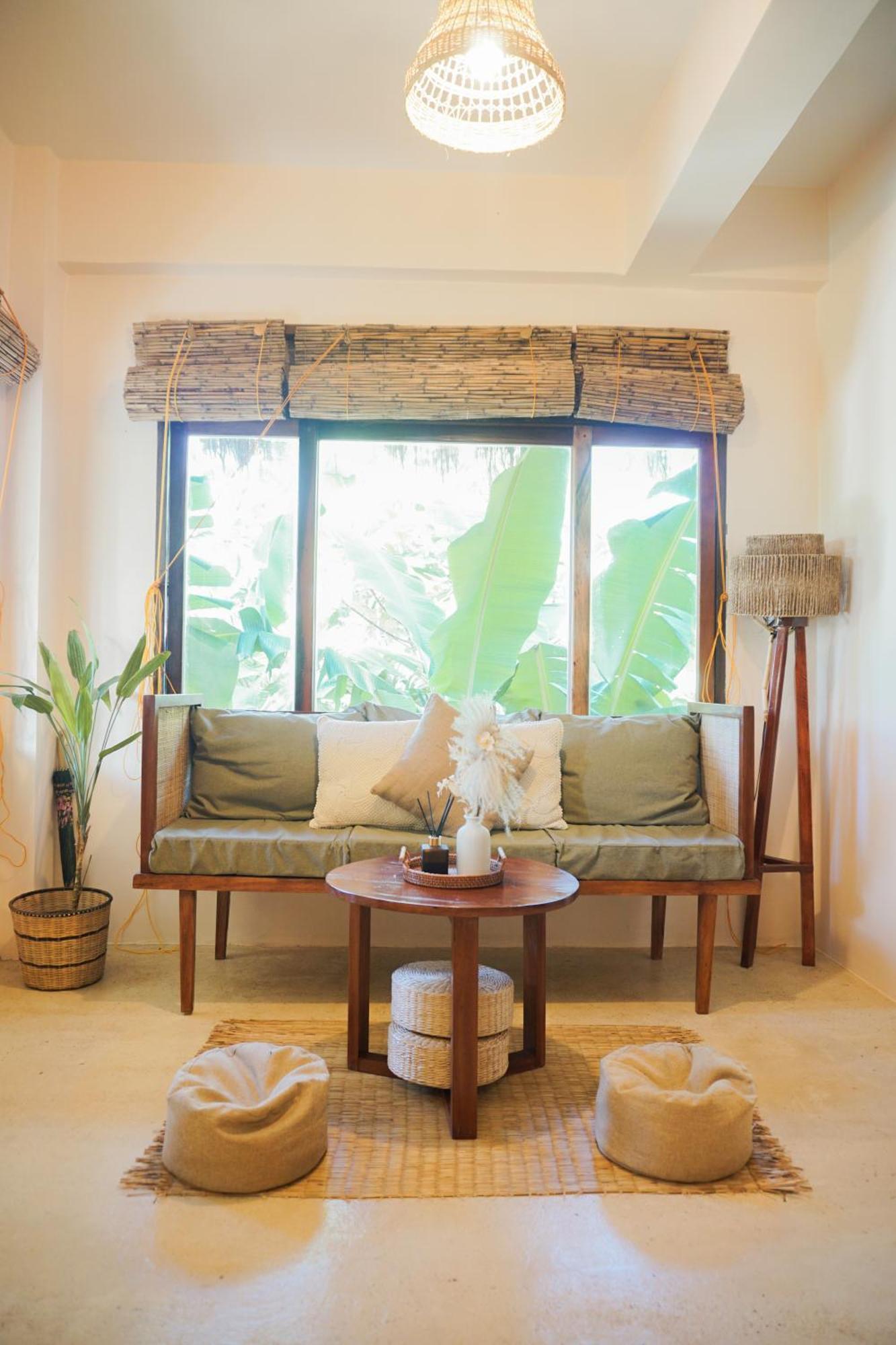 Greenhouse Siargao Roadside Boutique Apartments 卢纳将军城 外观 照片